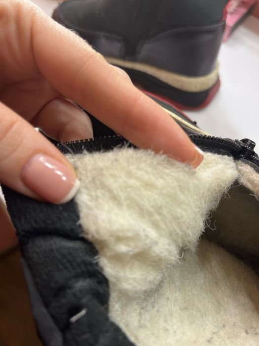 Чоботи дитячі 25