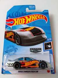 Hot Wheels Dodge Charger Stock CAR / ZAMAC - Long Card