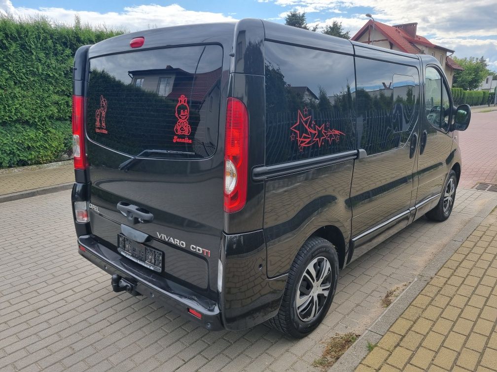 2012 Opel VIVARO 2,0CDTI Tour caravele multivan osobowy Renault trafic