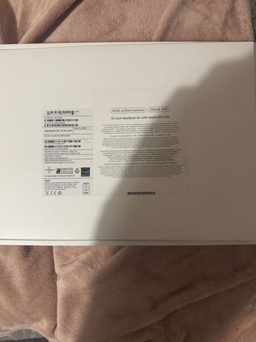 Macboock air m2 13,6 16gb