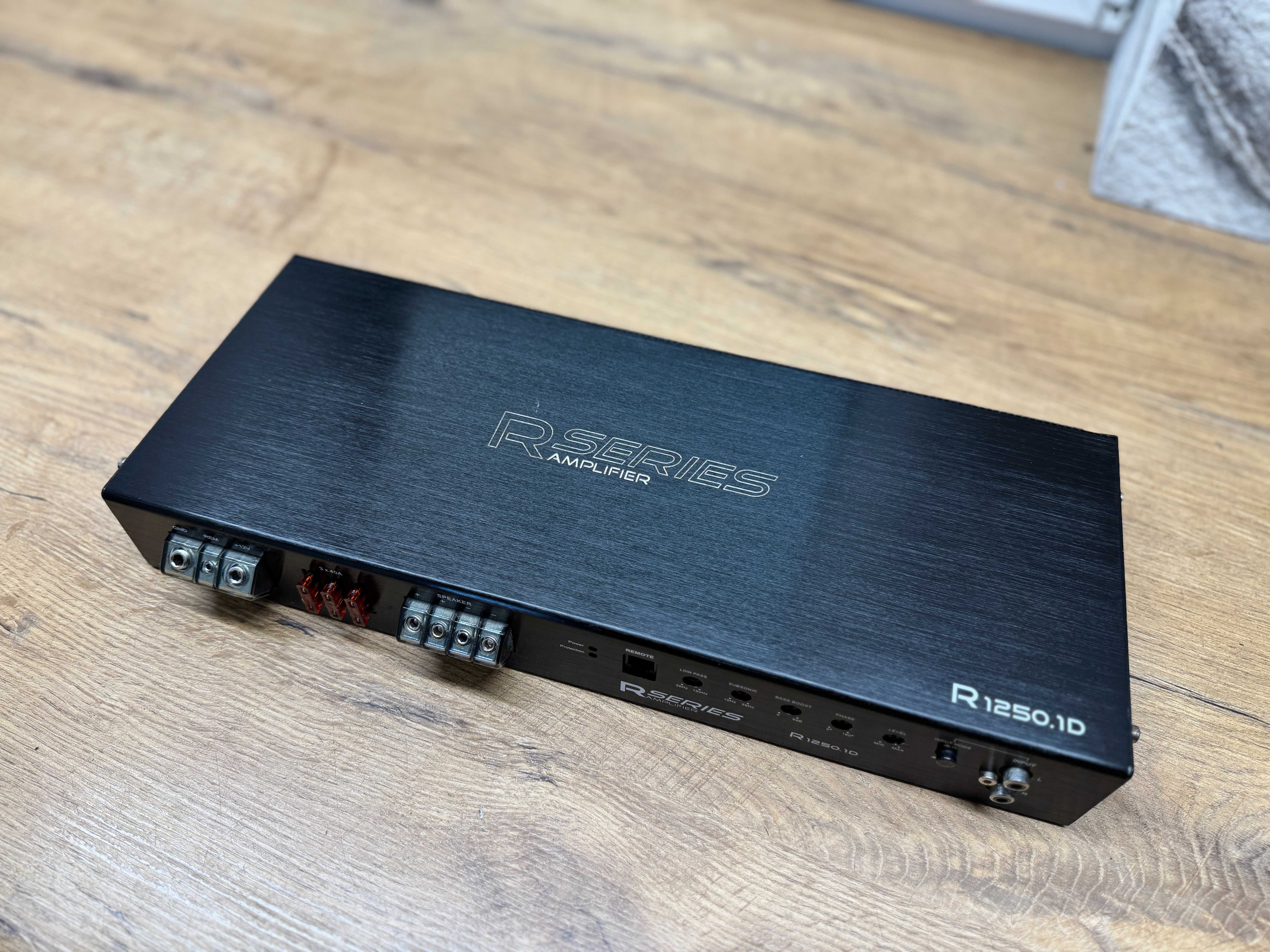 wzmacniacz,monoblock Audio System R1250.1D