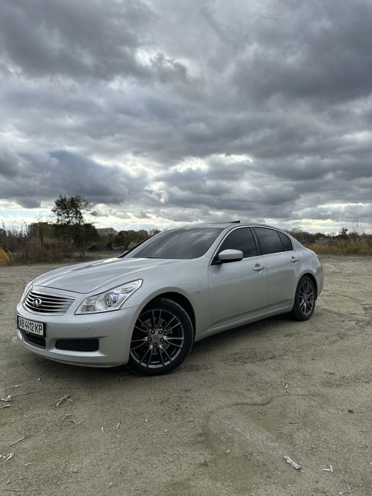 Продам авто фінік G37 S