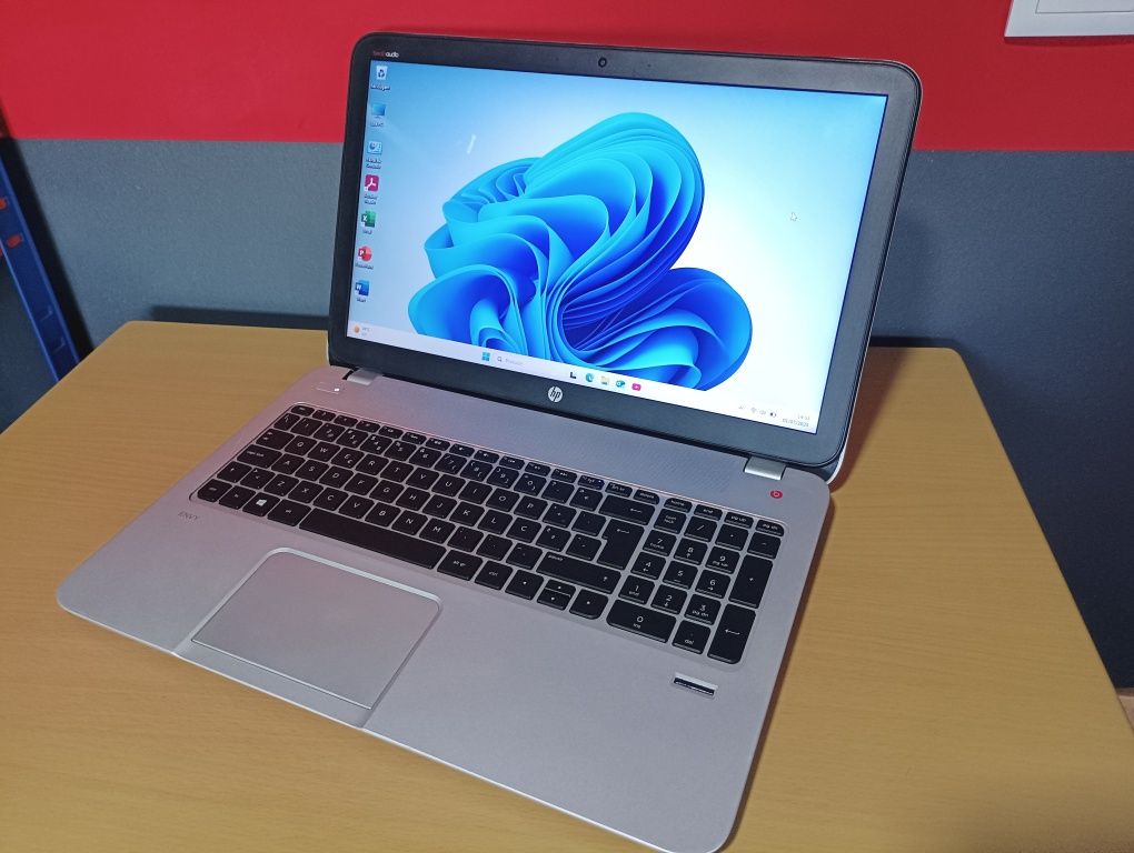 HP Envy 15-j174np