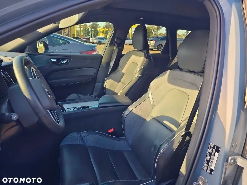 Volvo XC 60 B5 R-Design/2.0L/Auto Sprawdzone