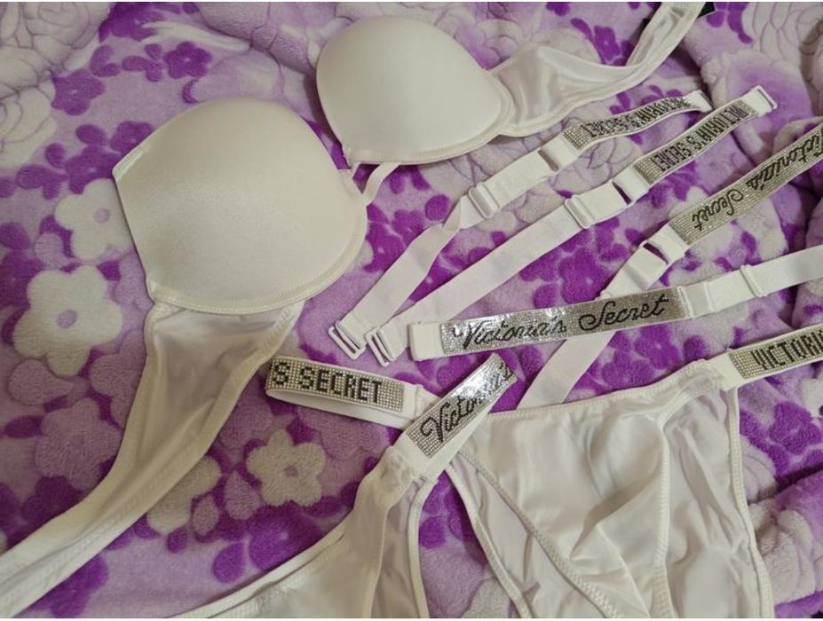 Комплект Victorias`s Secret зі стразами з пушап 5 в 1