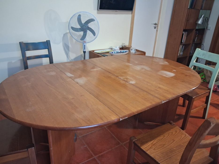 Mesa de jantar CERNE