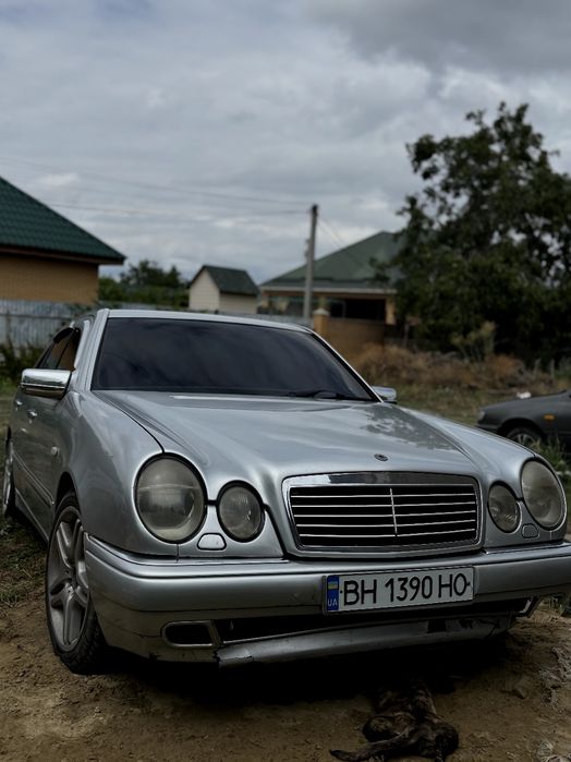 Продам Mercedes w210 E420