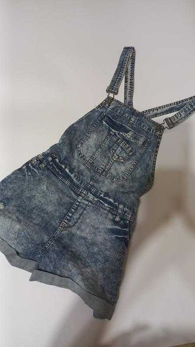 Джинсовий комбінезон вагітним  шортами 48 50 розмір