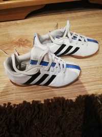 Buty Adidas roz. 28