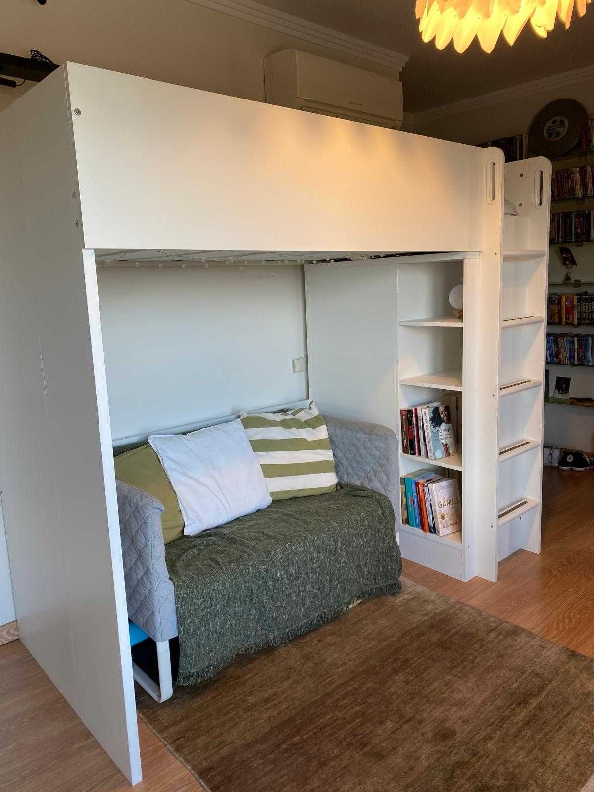 Cama loft IKEA com sofá incluído — ótimo estado!