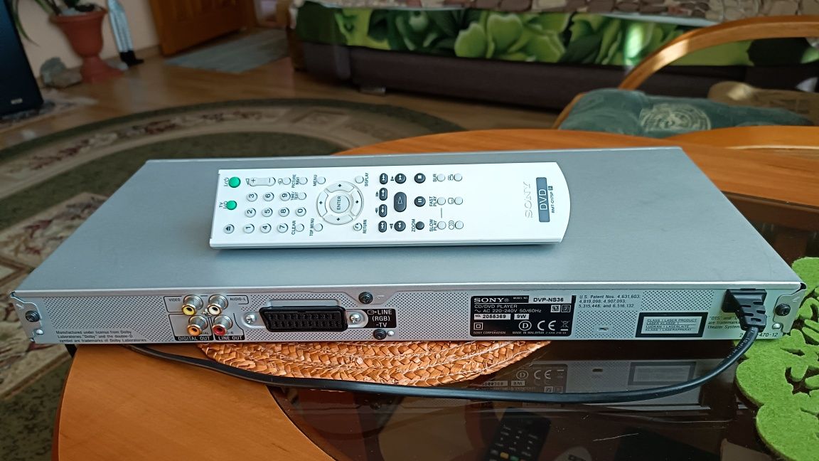 DVD Pioneer DV 400V, Sony DVP-NS 36