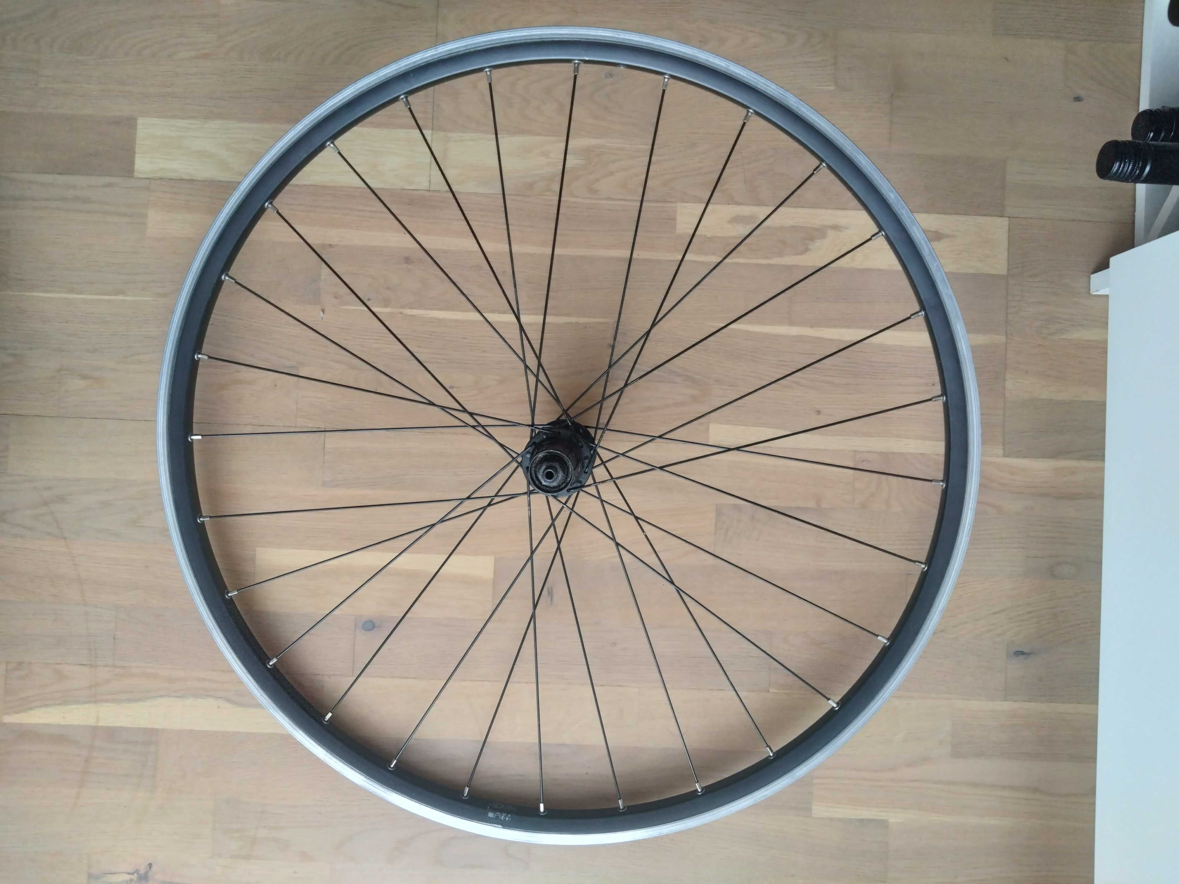 Koła 28'' do roweru szosowego Aero Decathlon + opony Continental