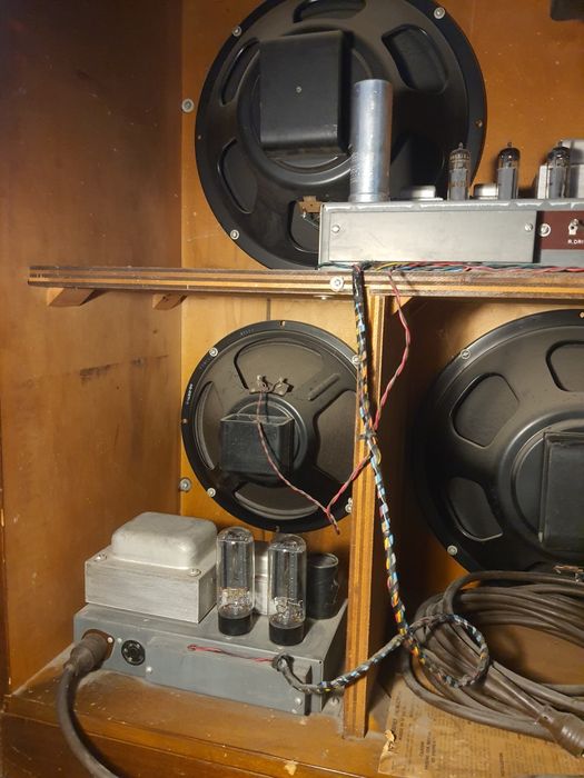 Kolumna Hammond PR40