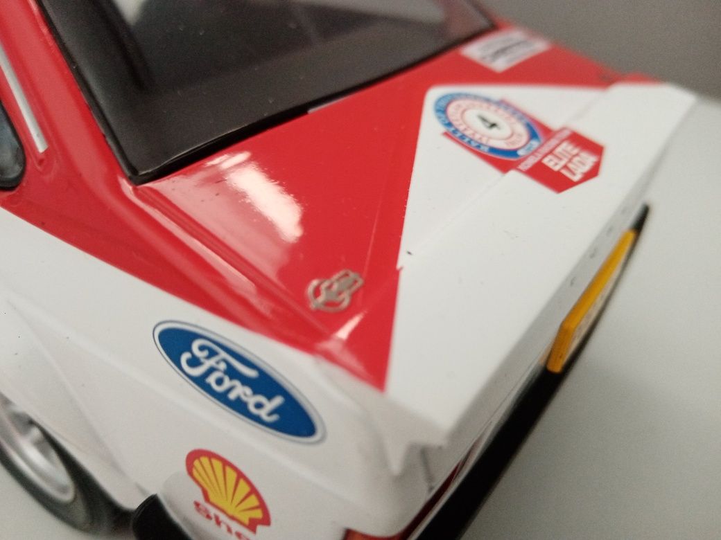 Miniaturas carros 1.18