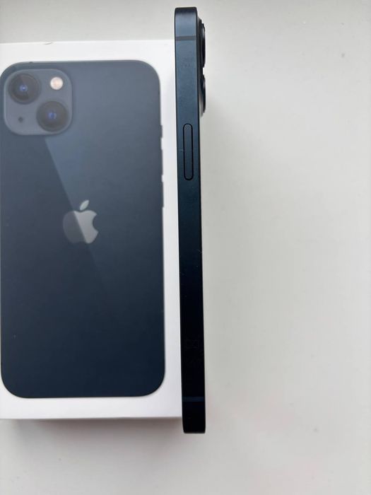 iPhone 13 (Midnight) 128GB