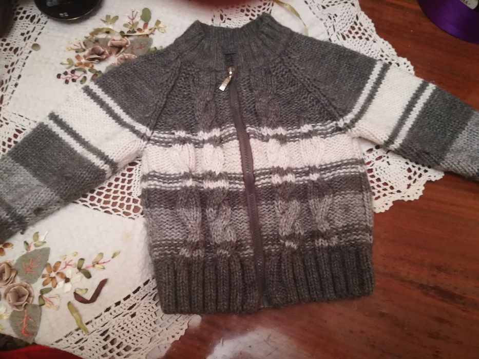 Свитер для мальчика, 98р.