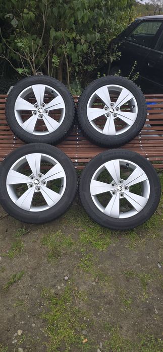 Koła Zimowe Skoda SuperB Audi Vw Seat 5x112 R17 ET41 57.1