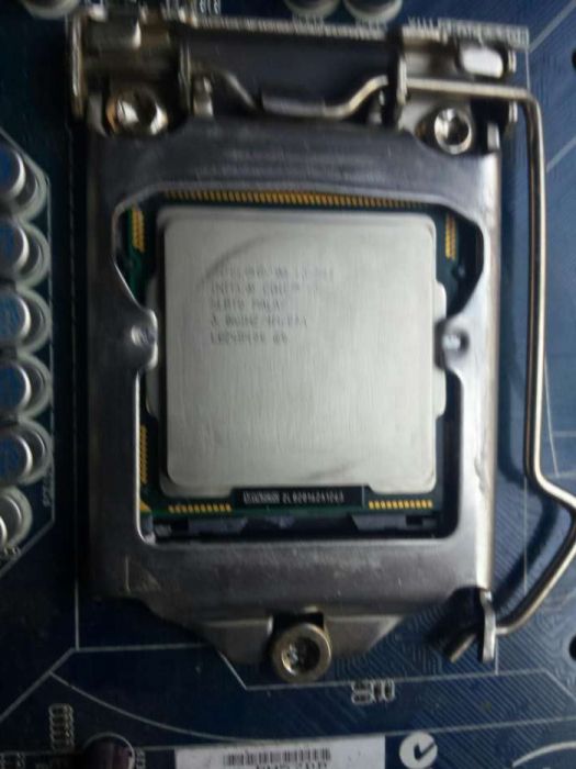 Intel core i3-540 3.06 GHZ