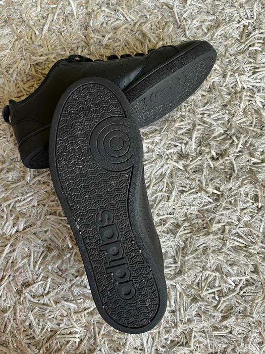 Оригинальные кроссовки Adidas