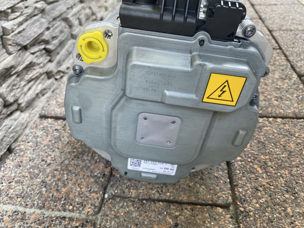 Audi RS6 RS7 RSQ8 4.0 TFSI Alternator rozrusznik 48V