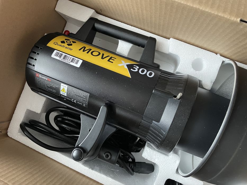 Quadralite Move X 300W lampa studyjna Navigator X
