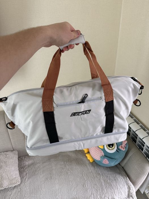 Спортивна/дорожня сумка з відділенням для взуття