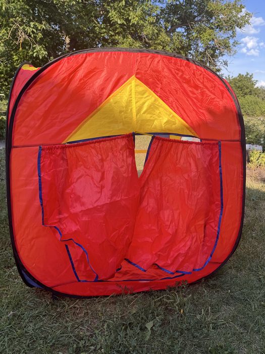 Палатка дитяча з віконцями
