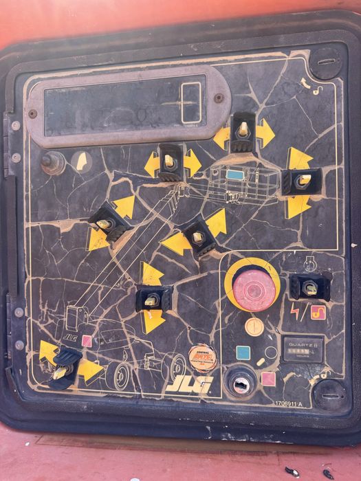 Plataforma telescopica JLG 1200SJP Ultraboom 39Mt (usada)