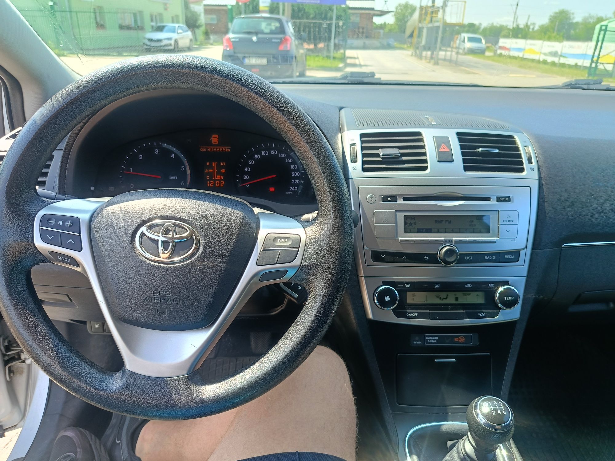 Toyota Avensis T27 2.0 D4D LIFT 2012r LED salon PL 2wlasciciel