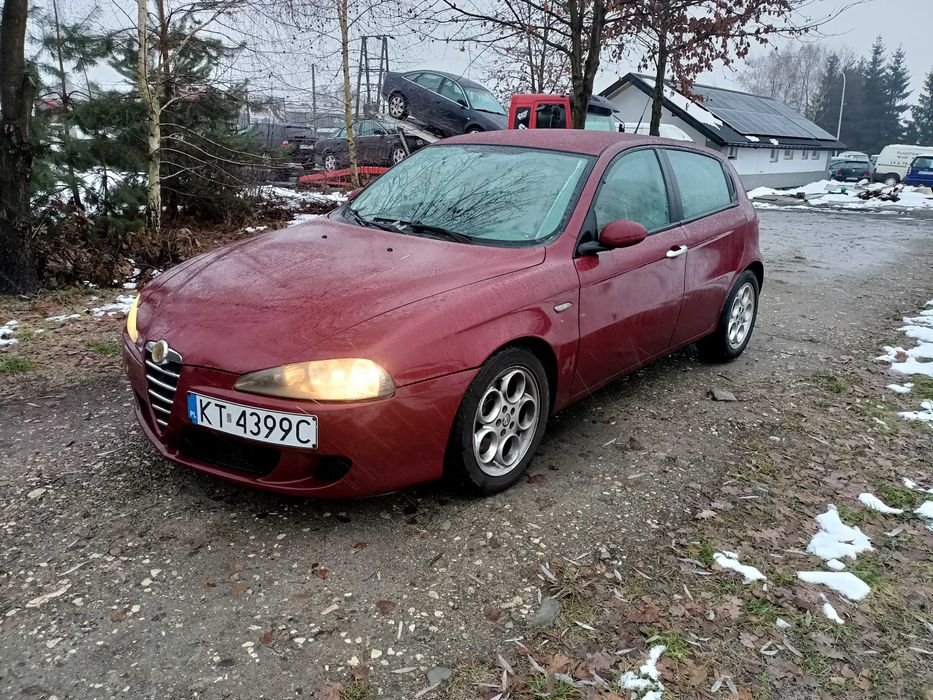 Alfa Romeo 147 1.9JTD 115km 06r
Alfa Romeo 147 1.9JTD 115km 06r