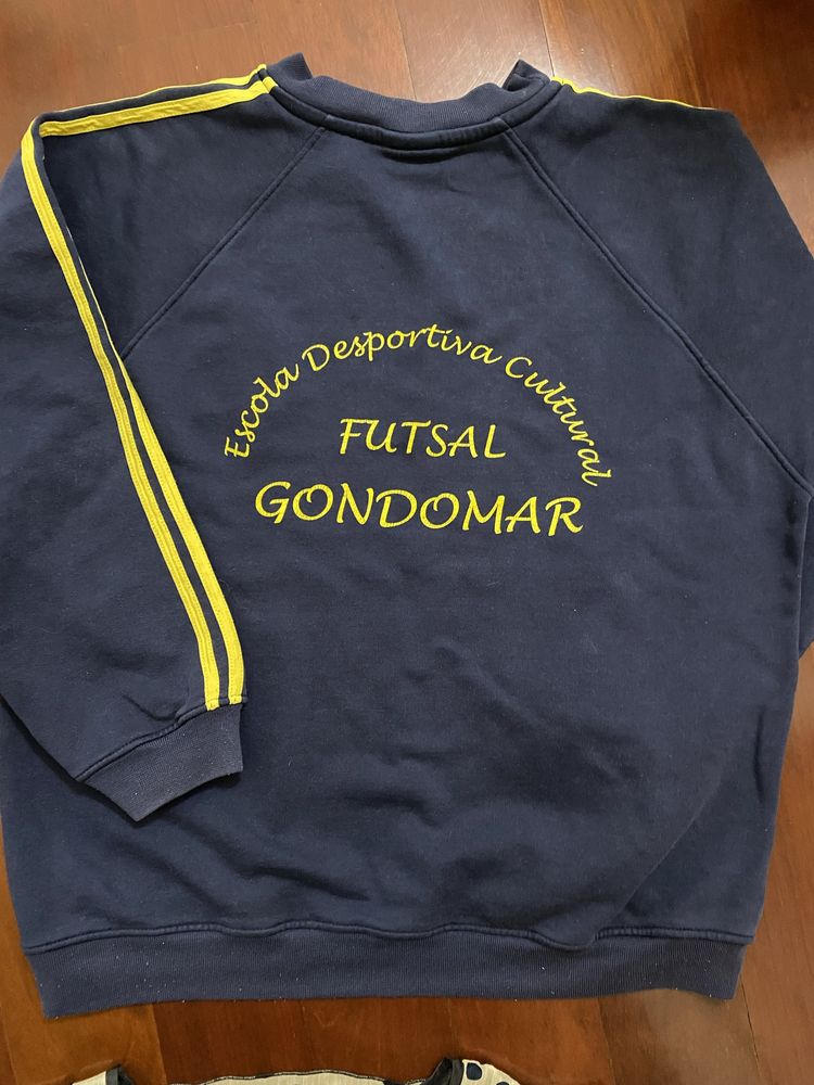 Sweat de desporto antiga