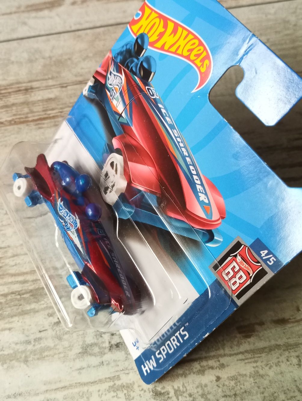 Hot Wheels BOBSLEJ Ice Shredder NOWY