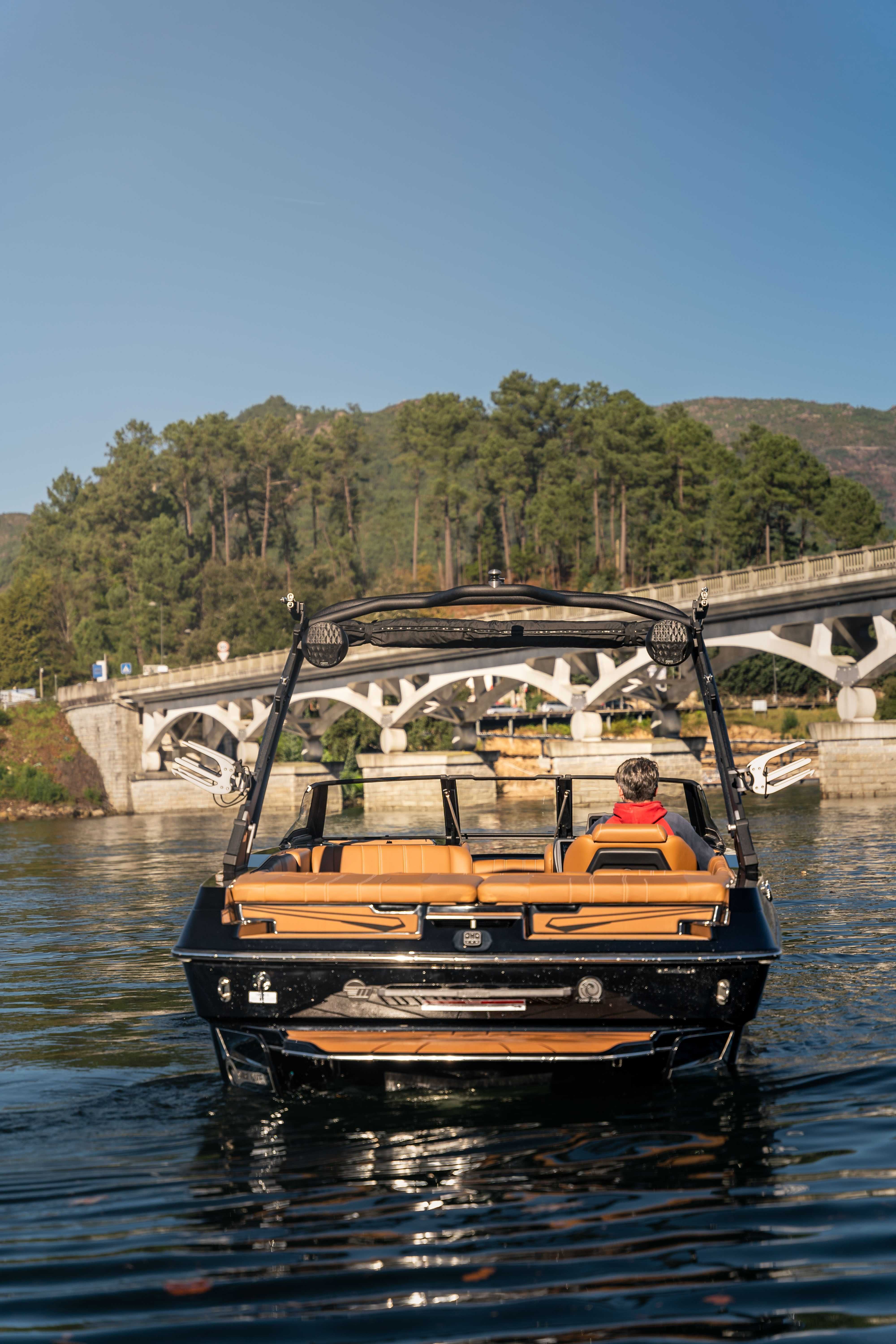 Malibu wakesetter 21 lx