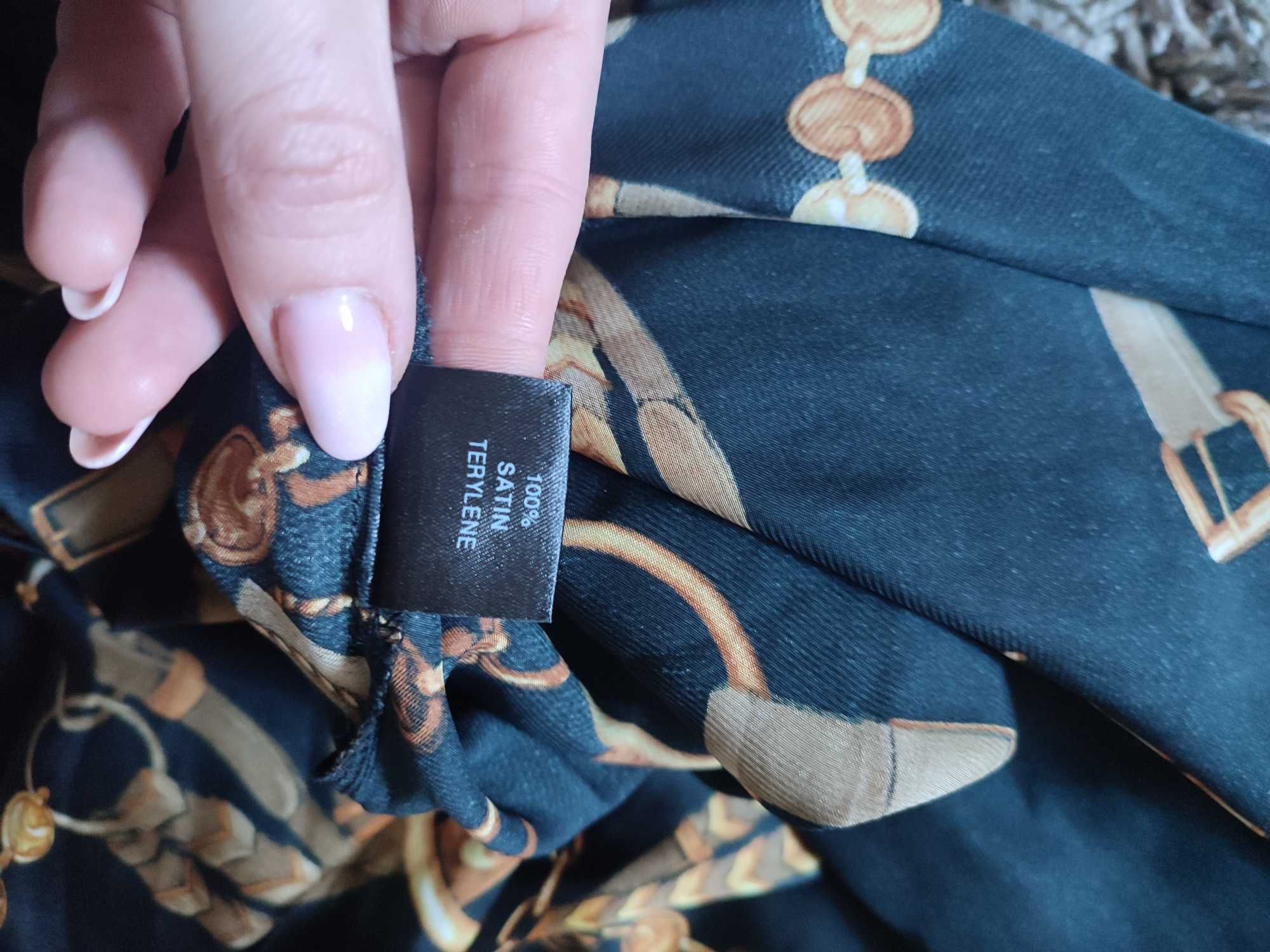Spodnie damskie modne eleganckie karmamia Black vintage rozmiar xs