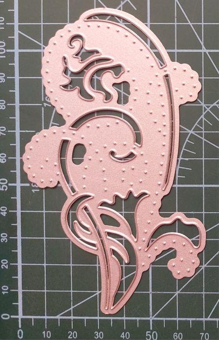 1016. Wykrojnik scrapbooking