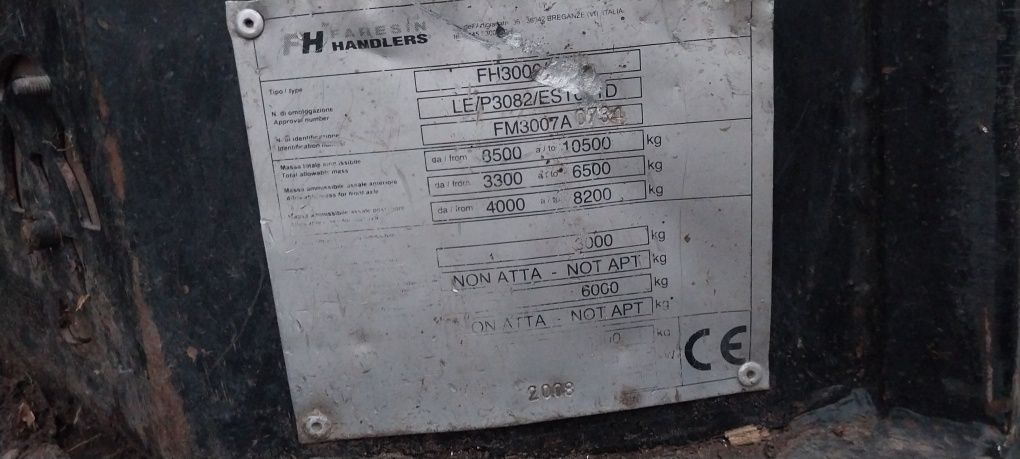 Погрузчик навантажувач manitou