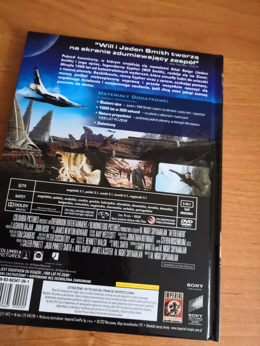 1000 lat po Ziemi (lektor PL) - ksiazeczka z filmem dvd