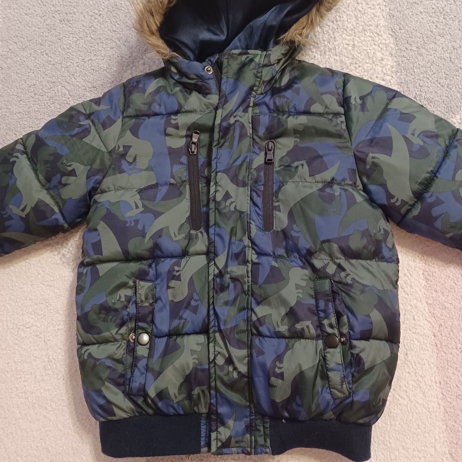 Kurtka zimowa Young Style r.122/128