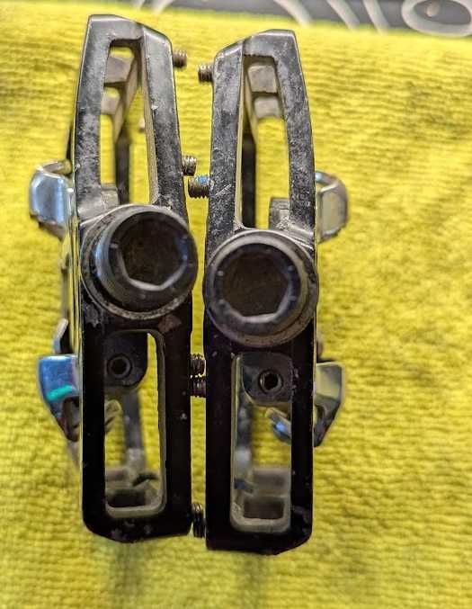 Pedały SPD zatrzaskowe jednostronne platformowe xlc pd-s24