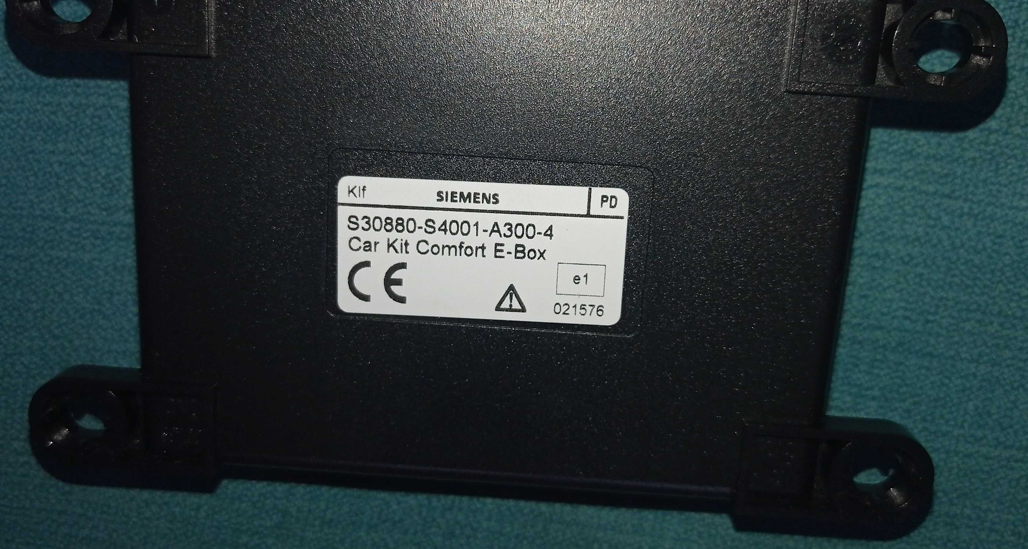 Dla konesera SIEMENS Car kit Comfort