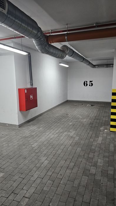 Miejsce postojowe w hali garażowej w Fordonie