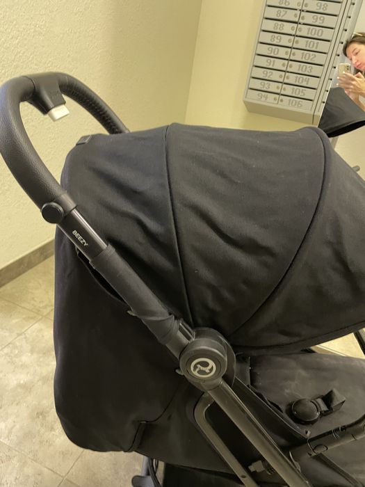 Коляска дитяча  чорна cubex