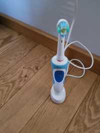 Braun oral-b niebieska