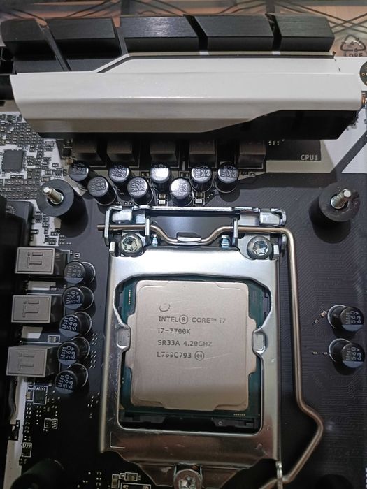Processador Intel i7 7700K