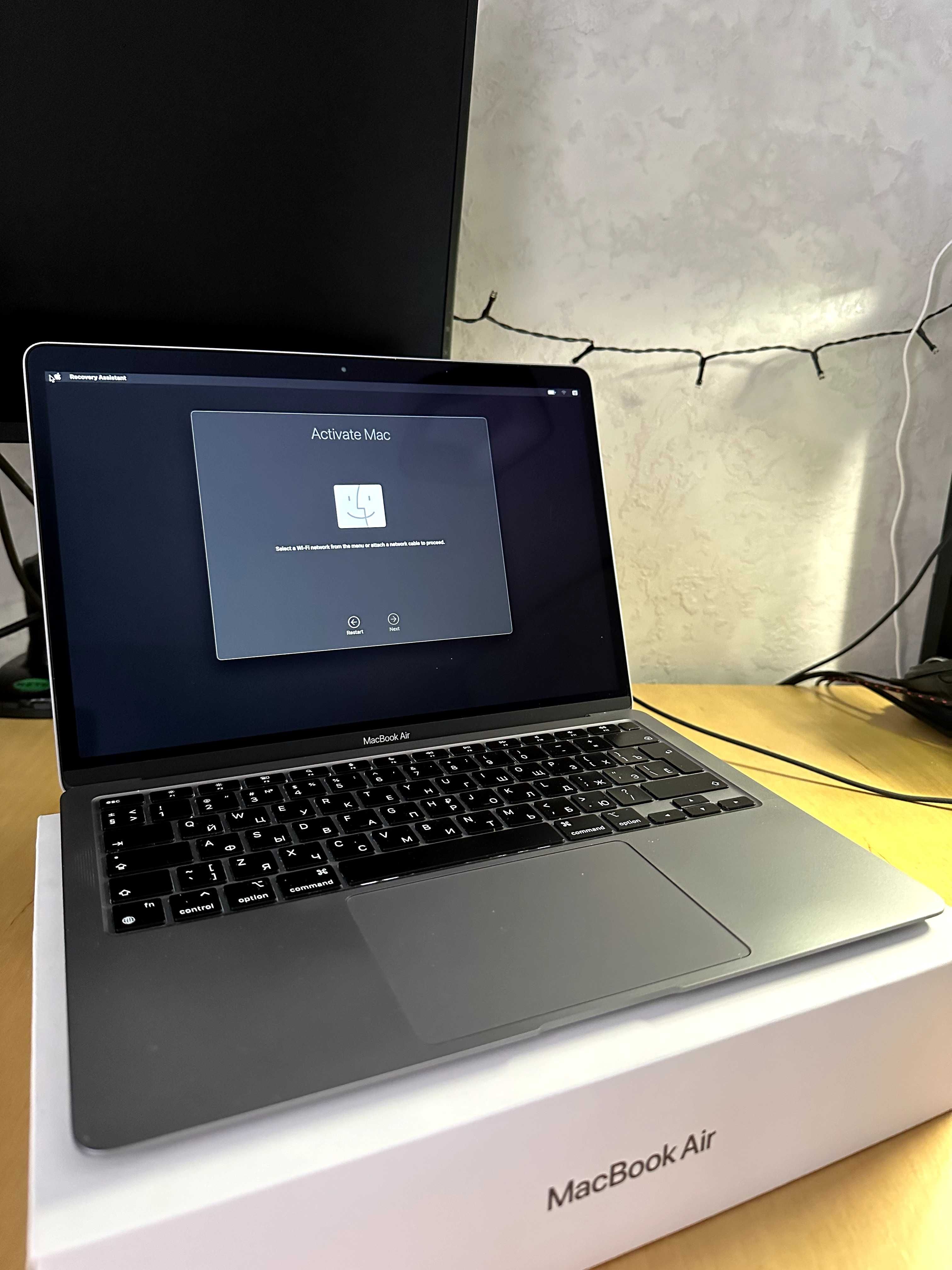 Macbook Air 2020 M1 16/256