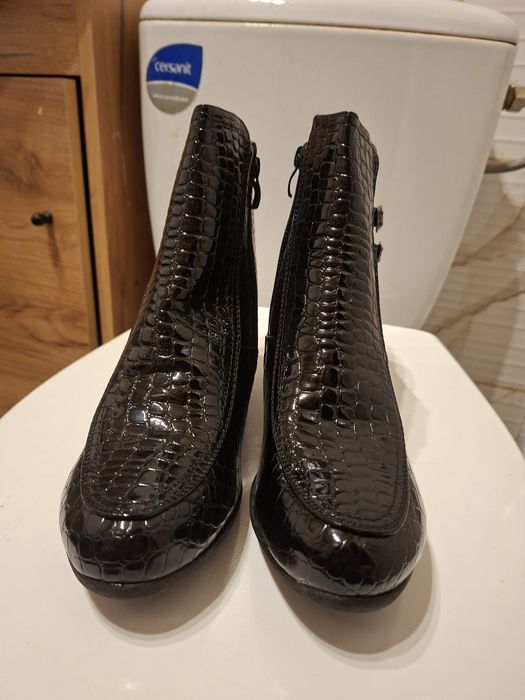 Nowe botki damskie rozmiar 40