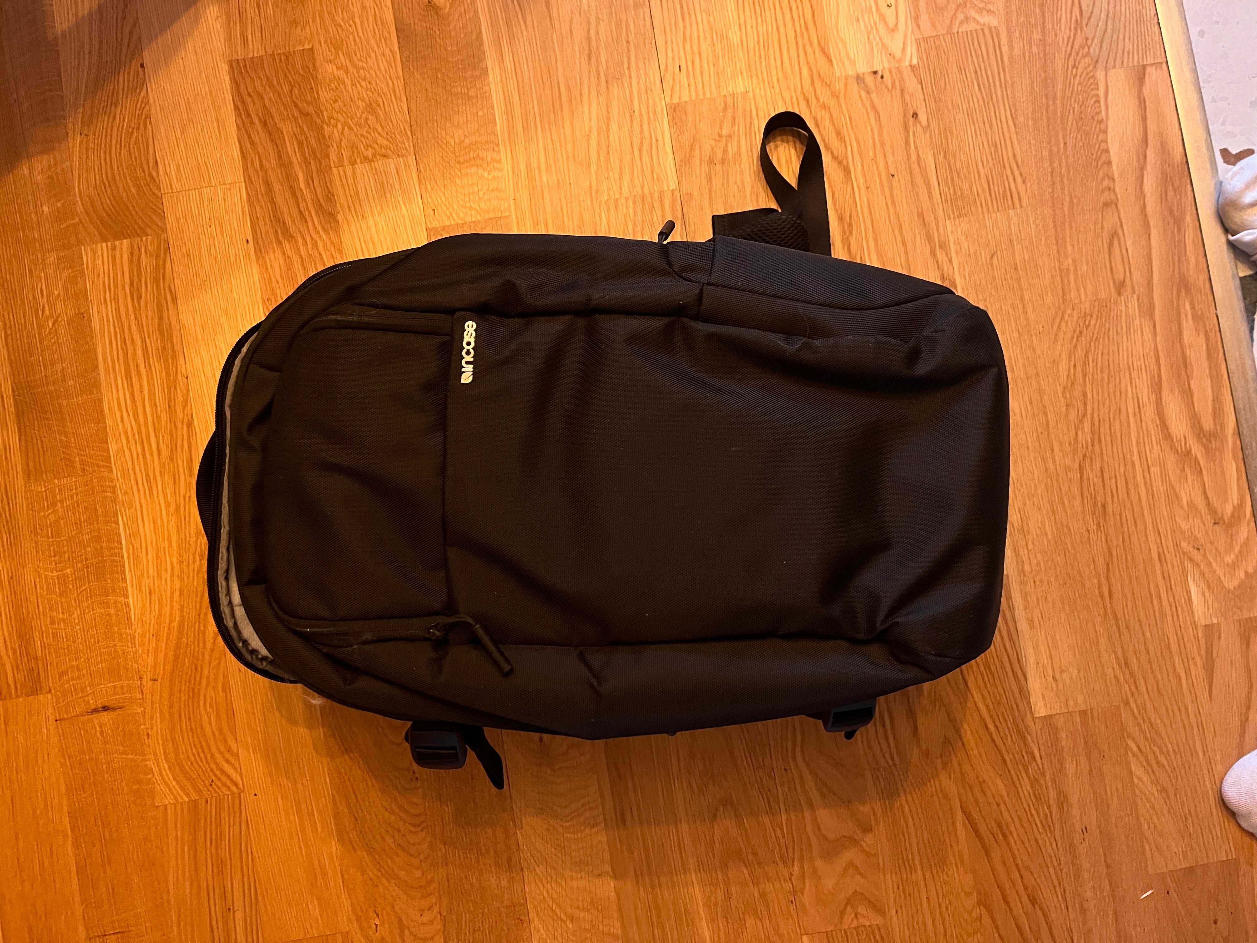 Plecak Fotograficzny - Incase Core Photo DSLR Pro