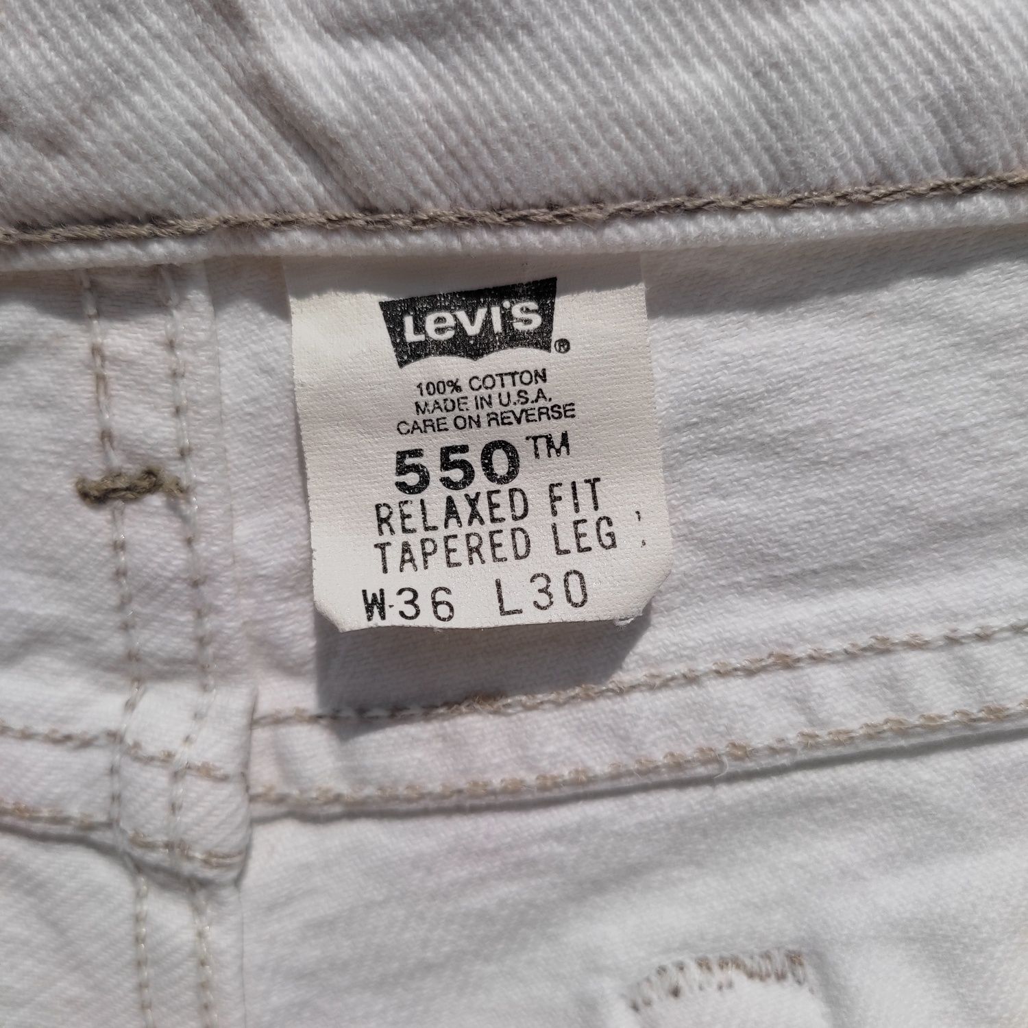 Мужские винтажные джинсы levis 550 relaxed fit tareped leg
made in usa