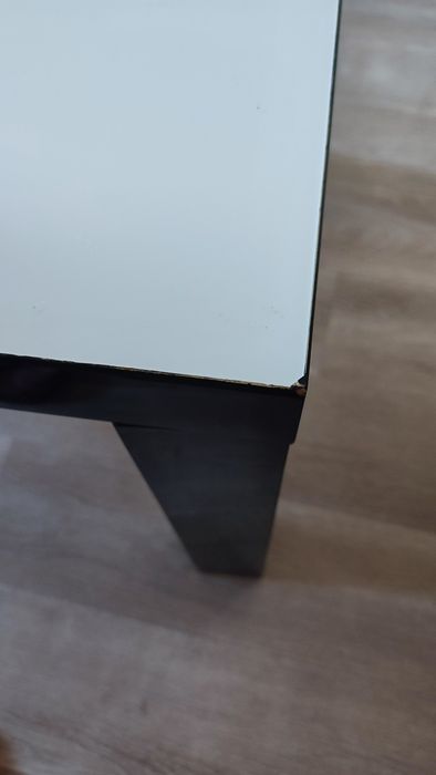 Stolik kawowy czarno-biały