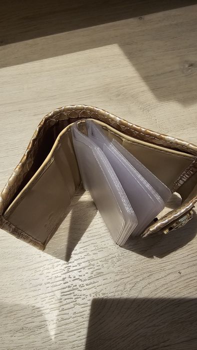 Porta cartões beje cavalinho